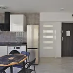 Amik Apartament-night View 아파트 *