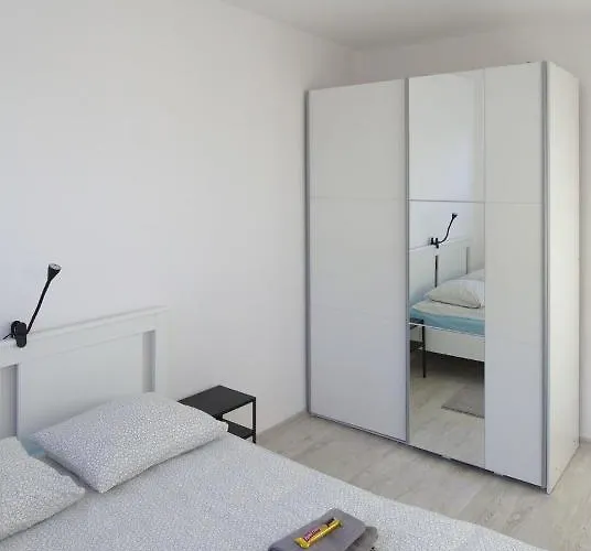 Amik Apartament-night View Βρότσλαβ