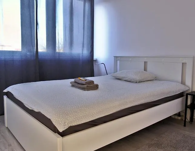 Amik Apartament-night View