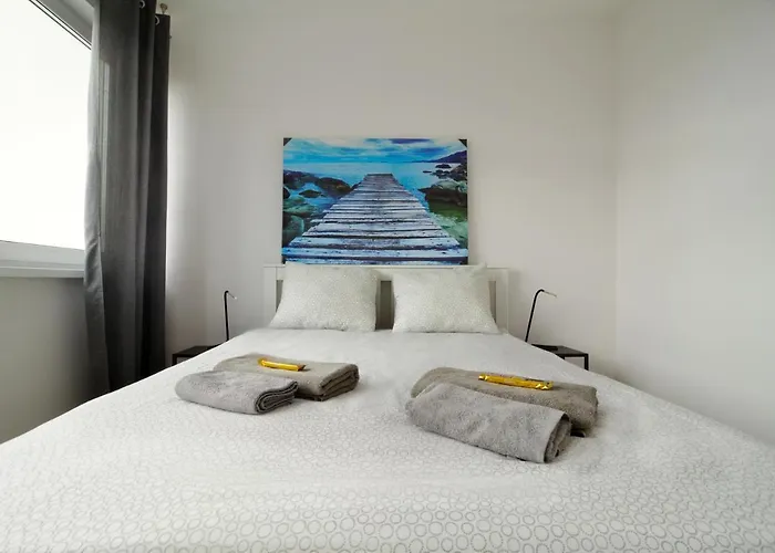 Amik Apartament-night View