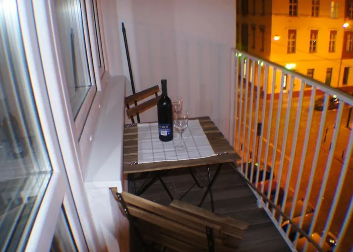 Amik Apartament-night View Διαμέρισμα