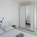 Amik Apartament-night View Вроцлав