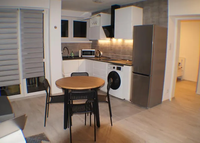 Amik Apartament-night View